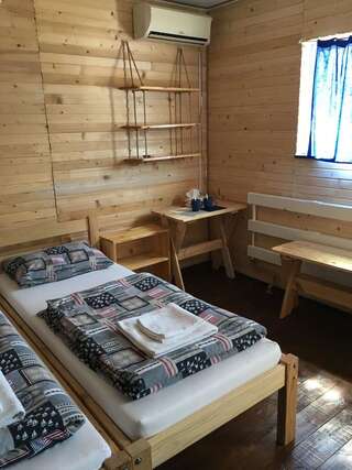 Мотели Chernomorsky Mayak Черноморск Двухместный номер с 1 кроватью или 2 отдельными кроватями-2