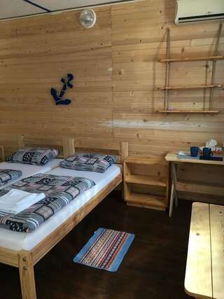 Мотели Chernomorsky Mayak Черноморск Двухместный номер с 1 кроватью или 2 отдельными кроватями-3